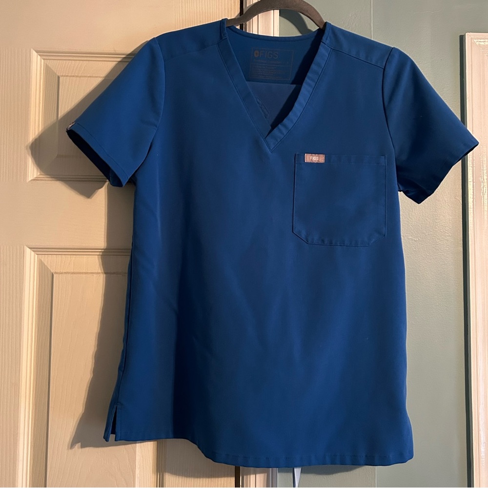 Royal Blue Figs Scrub Set